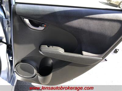 2009 Honda Fit Sport  *Great Little Fuel Saver! - Photo 18 - Tucson, AZ 85705