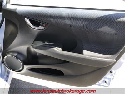 2009 Honda Fit Sport  *Great Little Fuel Saver! - Photo 20 - Tucson, AZ 85705