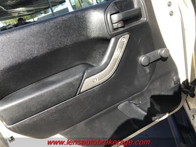 2012 Jeep Wrangler Sport  *Sweet Desert Tan Hard Top! - Photo 9 - Tucson, AZ 85705