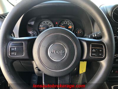 2014 Jeep Patriot Sport   - Photo 12 - Tucson, AZ 85705