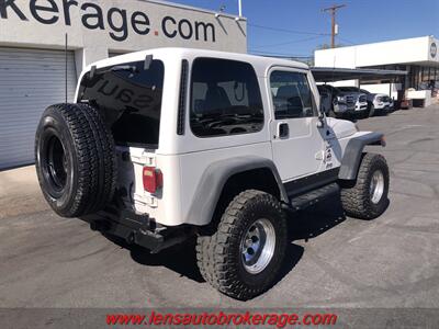 2000 Jeep Wrangler Sport  *Trade In Special Jeep! - Photo 7 - Tucson, AZ 85705