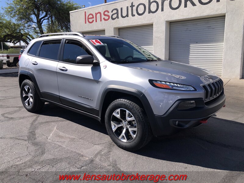 2014 Jeep Cherokee Trailhawk  *Nice Loaded 4wd!