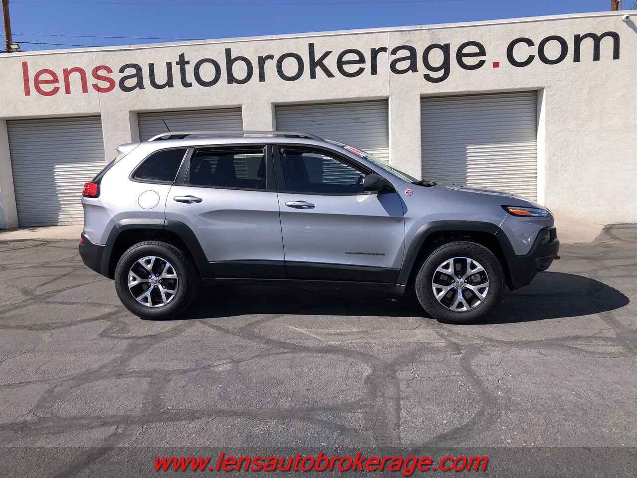 2014 Jeep Cherokee Trailhawk  *Nice Loaded 4wd! - Photo 1 - Tucson, AZ 85705