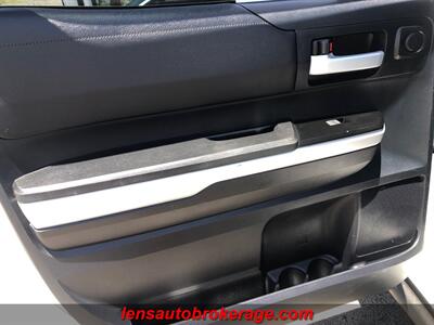 2015 Toyota Tundra SR5   - Photo 17 - Tucson, AZ 85705