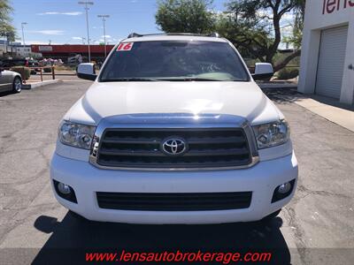 2016 Toyota Sequoia SR5  *Nice 2wd Family Mover! - Photo 2 - Tucson, AZ 85705