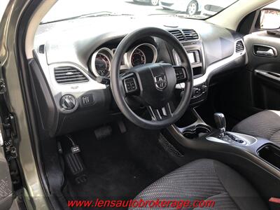 2016 Dodge Journey SE  *3rd Row Equipped! - Photo 10 - Tucson, AZ 85705