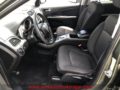 2016 Dodge Journey SE  *3rd Row Equipped! - Photo 11 - Tucson, AZ 85705