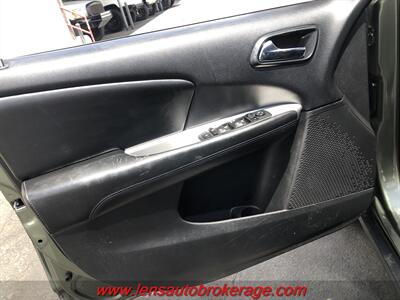 2016 Dodge Journey SE  *3rd Row Equipped! - Photo 9 - Tucson, AZ 85705