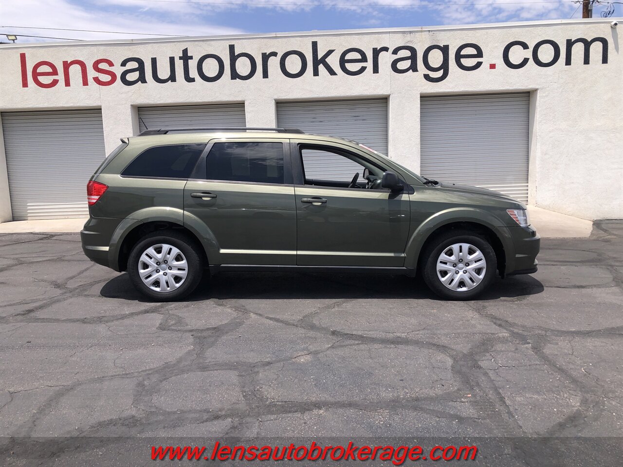 2016 Dodge Journey SE  *3rd Row Equipped! - Photo 1 - Tucson, AZ 85705