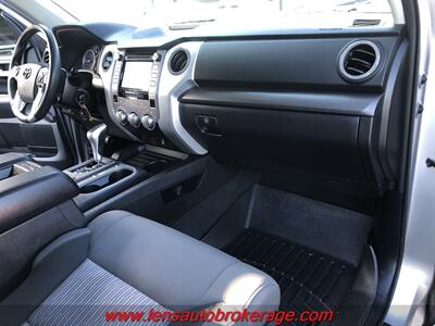 2014 Toyota Tundra SR5  Nice Lifted CrewMax 2wd! - Photo 22 - Tucson, AZ 85705