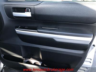 2014 Toyota Tundra SR5  Nice Lifted CrewMax 2wd! - Photo 21 - Tucson, AZ 85705
