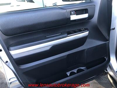 2014 Toyota Tundra SR5  Nice Lifted CrewMax 2wd! - Photo 9 - Tucson, AZ 85705