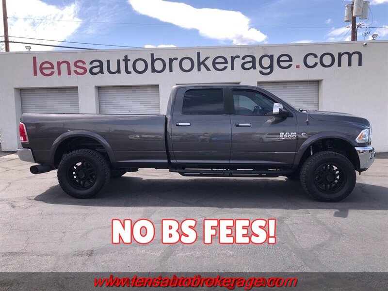 2016 RAM 2500 Laramie  Crew Cab 4x4 Diesel! **CARFAX 1 OWNER**