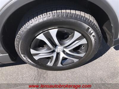 2016 Toyota RAV4 LE  *Clean 65k Mile LE!! - Photo 25 - Tucson, AZ 85705