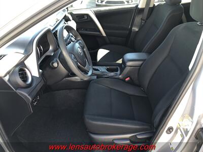 2016 Toyota RAV4 LE  *Clean 65k Mile LE!! - Photo 11 - Tucson, AZ 85705