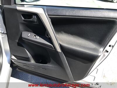 2016 Toyota RAV4 LE  *Clean 65k Mile LE!! - Photo 21 - Tucson, AZ 85705