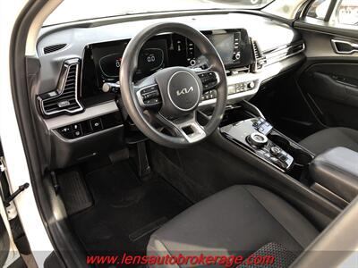 2023 Kia Sportage Hybrid LX  *Clean Fuel Saver! - Photo 11 - Tucson, AZ 85705
