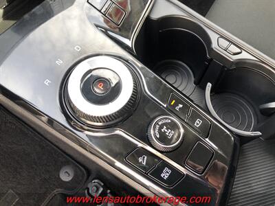 2023 Kia Sportage Hybrid LX  *Clean Fuel Saver! - Photo 16 - Tucson, AZ 85705