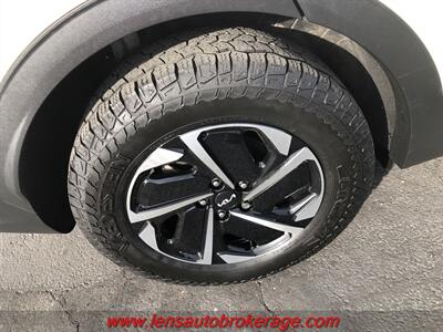 2023 Kia Sportage Hybrid LX  *Clean Fuel Saver! - Photo 26 - Tucson, AZ 85705