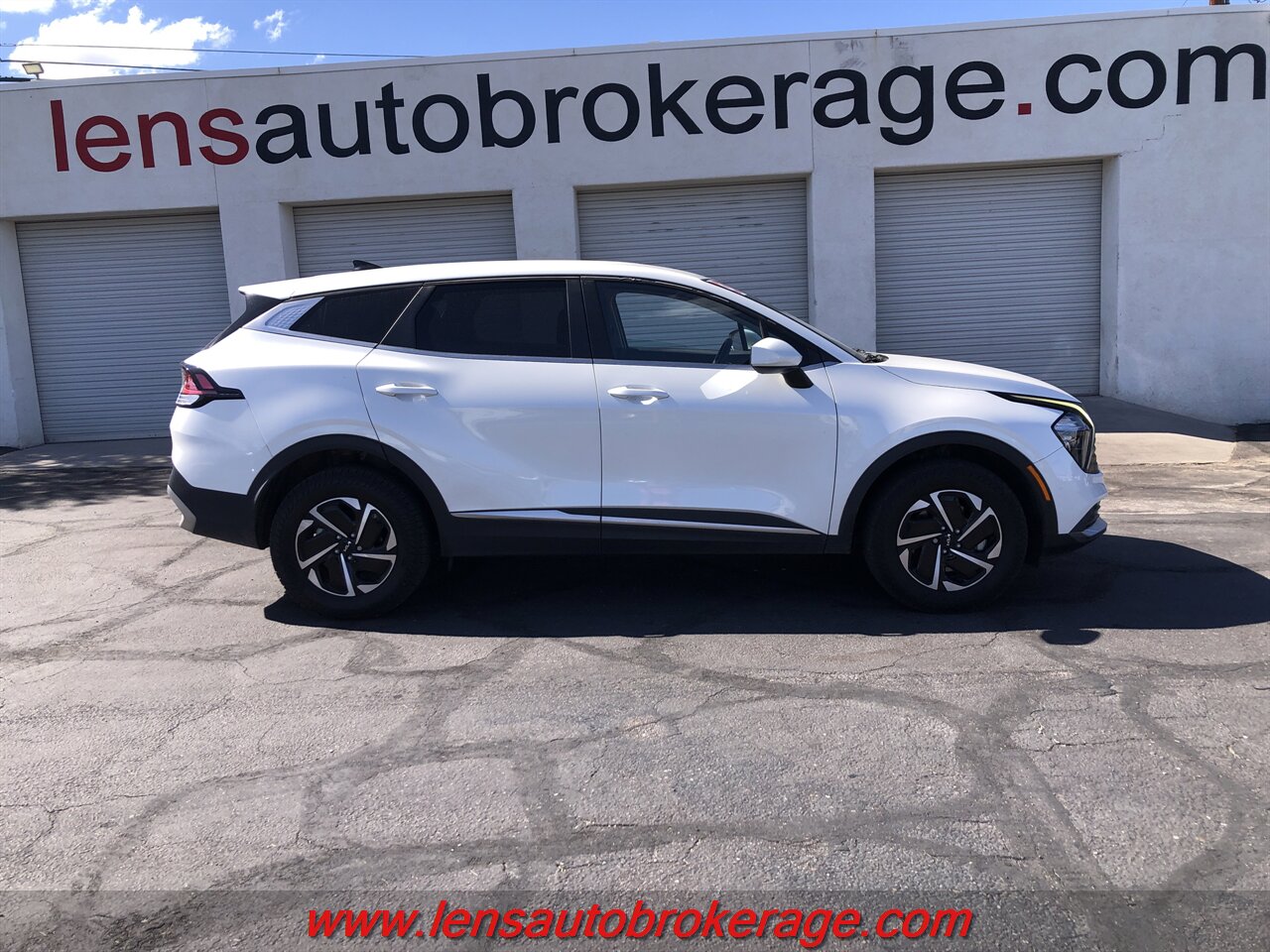 2023 Kia Sportage Hybrid LX  *COMING SOON!* - Photo 1 - Tucson, AZ 85705