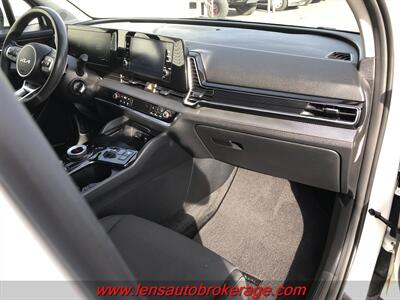 2023 Kia Sportage Hybrid LX  *Clean Fuel Saver! - Photo 23 - Tucson, AZ 85705