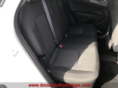2023 Kia Sportage Hybrid LX  *Clean Fuel Saver! - Photo 21 - Tucson, AZ 85705