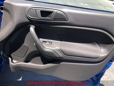 2019 Ford Fiesta SE  **82k MIles & Great On Fuel!** - Photo 21 - Tucson, AZ 85705