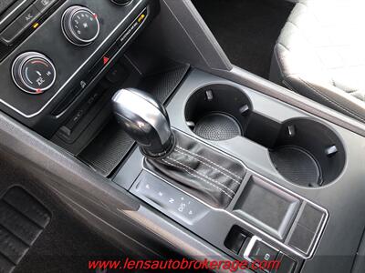 2021 Volkswagen Atlas S   - Photo 15 - Tucson, AZ 85705