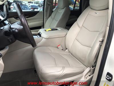 2015 Cadillac Escalade  *None Nicer! *Only 41k Miles! - Photo 12 - Tucson, AZ 85705