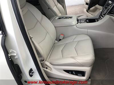 2015 Cadillac Escalade  *None Nicer! *Only 41k Miles! - Photo 24 - Tucson, AZ 85705