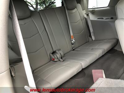 2015 Cadillac Escalade  *None Nicer! *Only 41k Miles! - Photo 21 - Tucson, AZ 85705