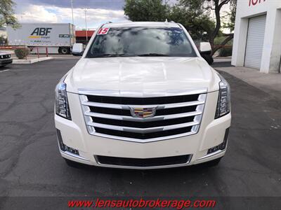 2015 Cadillac Escalade  *None Nicer! *Only 41k Miles! - Photo 3 - Tucson, AZ 85705