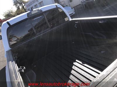 2019 Toyota Tacoma SR5 V6  *Nice Double Cab 4x4! - Photo 25 - Tucson, AZ 85705
