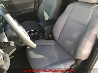 2019 Toyota Tacoma SR5 V6  *Nice Double Cab 4x4! - Photo 12 - Tucson, AZ 85705