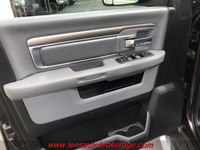 2017 RAM 1500 Big Horn  *Really Nice Crew Cab 4x4 HEMI! - Photo 9 - Tucson, AZ 85705