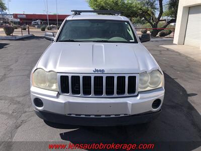 2005 Jeep Grand Cherokee Laredo  *Trade Special! TALL RUBBER/COLD AC! - Photo 2 - Tucson, AZ 85705