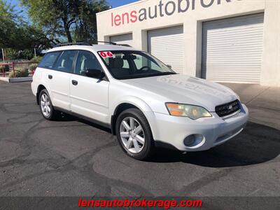 2006 Subaru Outback 2.5i AWD   - Photo 2 - Tucson, AZ 85705