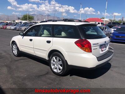 2006 Subaru Outback 2.5i AWD   - Photo 6 - Tucson, AZ 85705