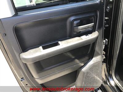 2014 RAM 1500 Express  *Clean Crew Cab Pickup! - Photo 14 - Tucson, AZ 85705