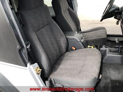 2004 Jeep Wrangler Unlimited  *Clean Hard Top LJ!! - Photo 20 - Tucson, AZ 85705