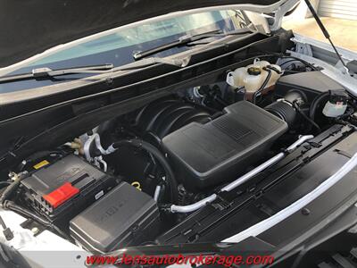 2022 GMC Yukon SLE  *Roomy 2wd With A Great Look! - Photo 27 - Tucson, AZ 85705