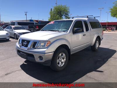 2009 Nissan Frontier SE V6  6 Speed 4x4! - Photo 4 - Tucson, AZ 85705