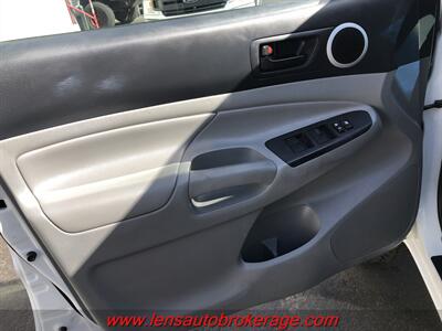 2015 Toyota Tacoma V6  *Clean Double Cab TRD 4wd! - Photo 9 - Tucson, AZ 85705