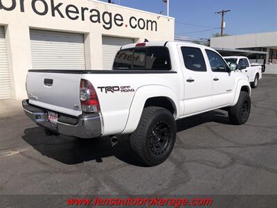 2015 Toyota Tacoma V6  *Clean Double Cab TRD 4wd! - Photo 8 - Tucson, AZ 85705