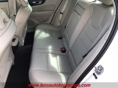2019 Volvo S60 T5 Momentum  *One Sweet Ride! - Photo 17 - Tucson, AZ 85705