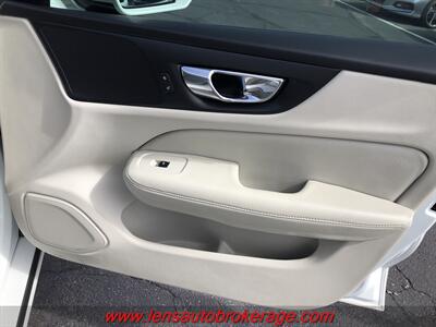 2019 Volvo S60 T5 Momentum  *One Sweet Ride! - Photo 21 - Tucson, AZ 85705