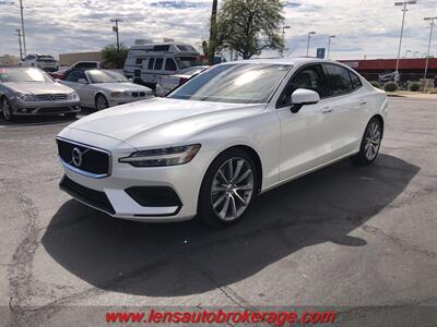 2019 Volvo S60 T5 Momentum  *One Sweet Ride! - Photo 4 - Tucson, AZ 85705