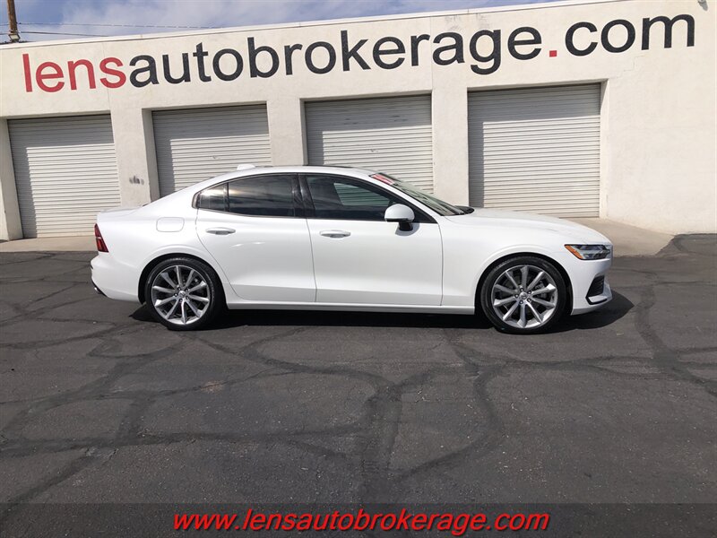 2019 Volvo S60 T5 Momentum  *One Sweet Ride!