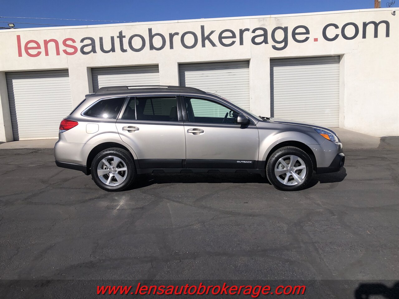 2014 Subaru Outback 2.5i Limited  *Another Carfax 1 Owner! - Photo 1 - Tucson, AZ 85705