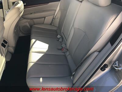 2014 Subaru Outback 2.5i Limited  *Another Carfax 1 Owner! - Photo 17 - Tucson, AZ 85705